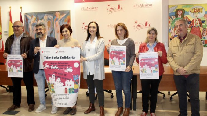 Cruz-Roja-Alcazar-y-ASECEM-presentan-el-proyecto-de-colaboracion-Tombola-Solidaria