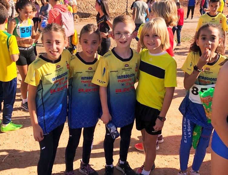 foto rezuelo cross -Uno de nuestros equipos de relevos de La Solana en Membrilla