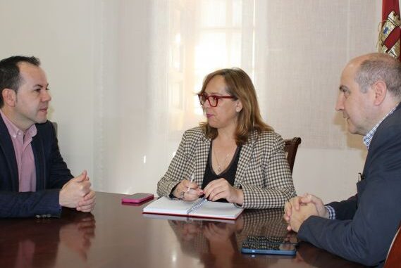 El-Servicio-de-Salud-de-Castilla-La-Mancha-amplia-la-plantilla-del-centro-de-salud-de-Herencia-con-nuevos-profesionales-de-Medicina-y-Enfermeria