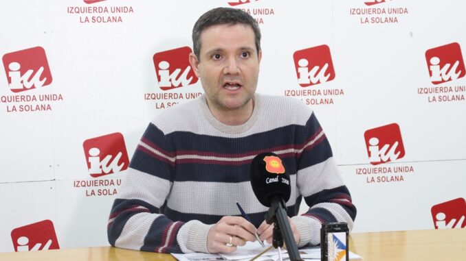 IU-saca-pecho-por-los-logros-conseguidos-en-esta-legislatura