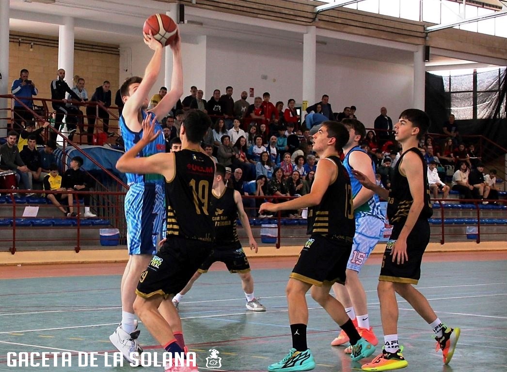 -CB junior banquillo 2