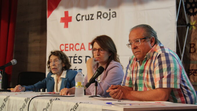 El-I.E.S.-Juan-Bosco-acoge-la-inauguracion-de-las-XVII-Jornadas-Tecnicas-sobre-Inmigracion-y-Diversidad-Cultural-de-Cruz-Roja