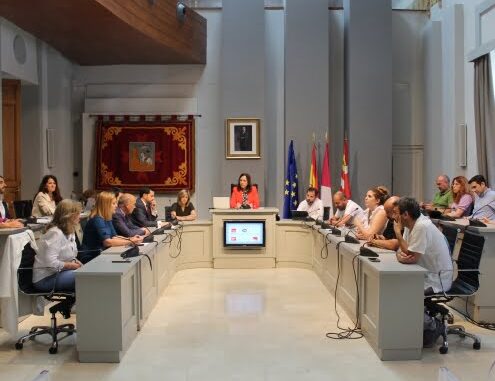 Finaliza-el-ultimo-Pleno-de-la-undecima-legislatura-municipal-envuelto-en-emociones-y-despedidas