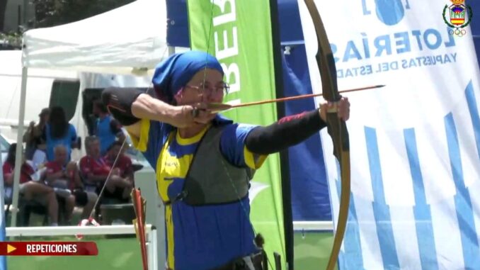 Ana-Maria-Lopez-doble-medallista-en-el-Campeonato-de-Espana-de-arco-al-aire-libre