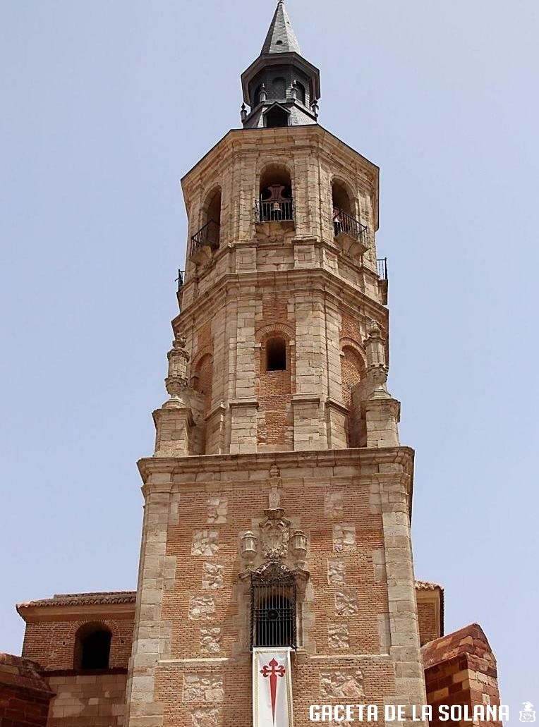 foto campana torre1 -Campana torre lejos 1