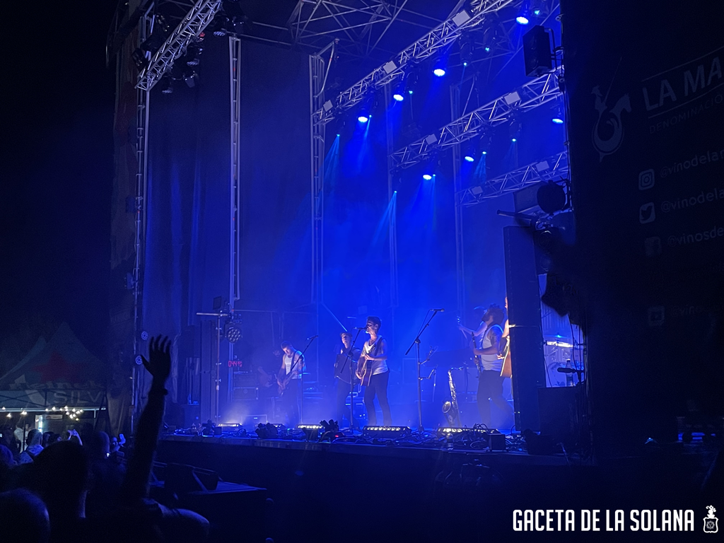 - Oasis Sound La MODA