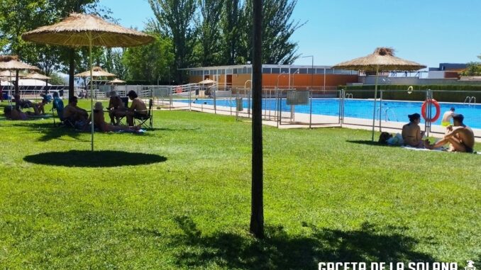 Este-viernes-fin-de-fiesta-especial-en-las-piscinas-municipales