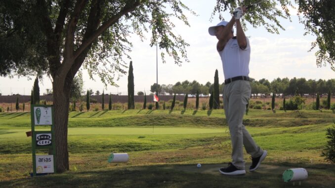 Alrededor-de-120-personas-se-dan-cita-en-el-XVI-Torneo-de-Feria-Open-Garcia-Baquero