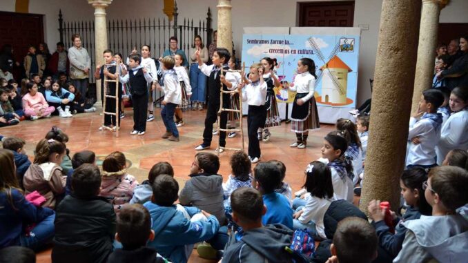 Las-Jornadas-Escolares-de-zarzuela-pasaron-por-novedosos-escenarios