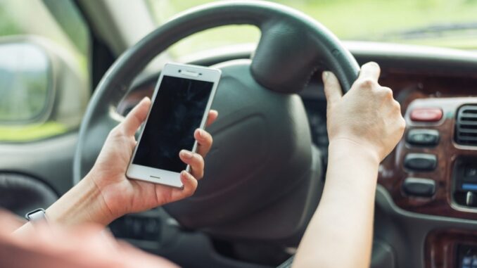 Siete-denunciados-en-la-campana-de-control-de-distracciones-al-volante