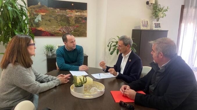 Ayuntamiento-y-Cruz-Roja-renuevan-el-convenio-anual-para-coordinar-objetivos-comunes-sobre-bienestar-social-y-servicios-asistenciales