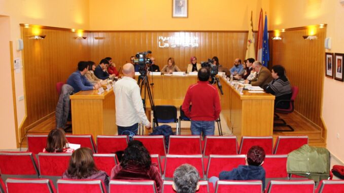El-Pleno-aprueba-revisar-la-tarifa-del-agua