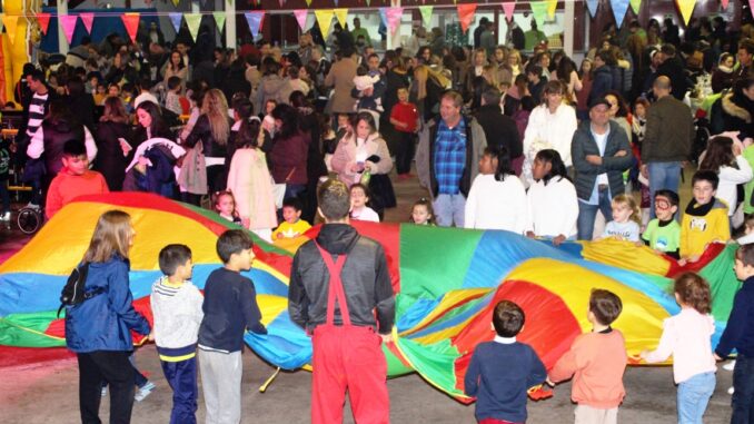 Masiva-participacion-en-la-fiesta-de-Alas-de-Papel-Damos-las-gracias-a-todos