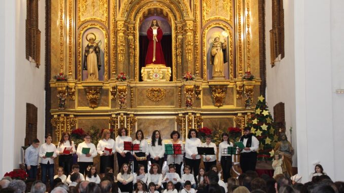 Mercadillo-y-villancicos-para-arreglar-el-tejado-de-San-Juan-Bautista