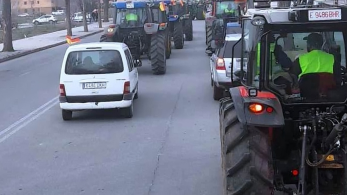 Agricultores-solaneros-secundan-las-protestas-al-margen-de-las-organizaciones-agrarias