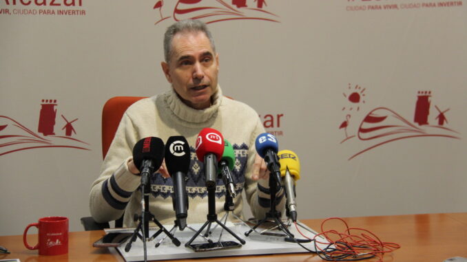 La-concejalia-de-Medio-Ambiente-presenta-el-proyecto-Alcorques-Verdes