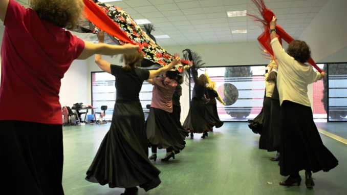 El-Ayuntamiento-aprovecha-el-CNT-‘Petra-Mateos-para-el-curso-de-bailes-de-la-UP
