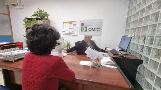 La-OMIC-de-Valdepenas-recupero-87.000-euros-de-reclamaciones-de-consumidores-en-2023