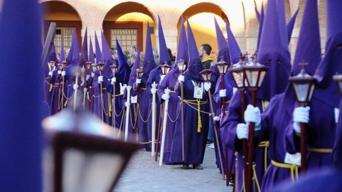 La-cofradia-de-Jesus-Rescatado-planea-una-nueva-carroza-para-la-Soledad