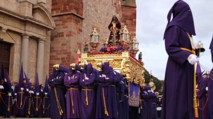 divJesus-Rescatado-dio-calor-a-la-fresca-madruga-de-La-Solanadiv