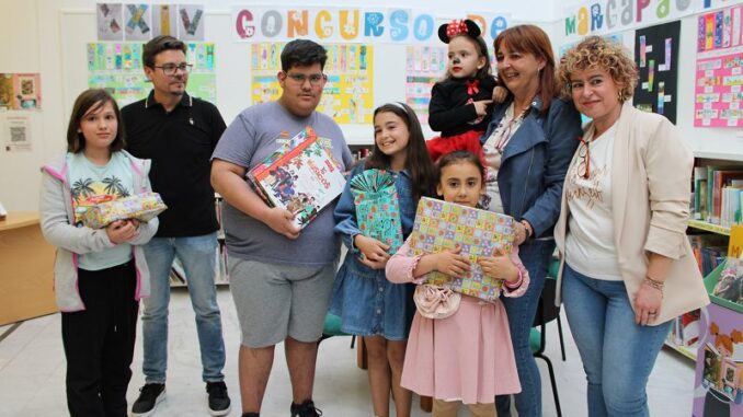 Entregados-los-premios-del-XXIV-Concurso-de-Marcapaginas-de-Valdepenas