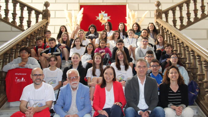 Los-alumnos-y-alumnas-de-Erasmus-procedentes-de-Italia-Croacia-y-Portugal-visitan-el-Ayuntamiento-de-Alcazar-de-San-Juan