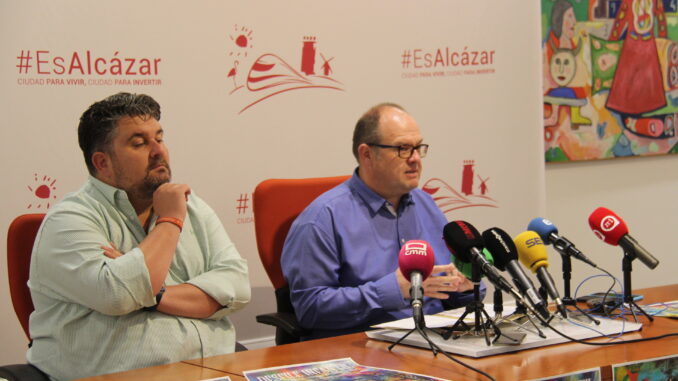 La-XXXVII-Fiesta-de-Moros-y-Cristianos-de-Alcazar-aterriza-con-una-programacion-repleta-de-actividades-y-novedades