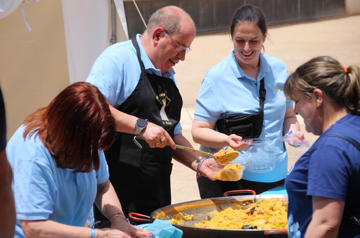 -Reparto de paellas