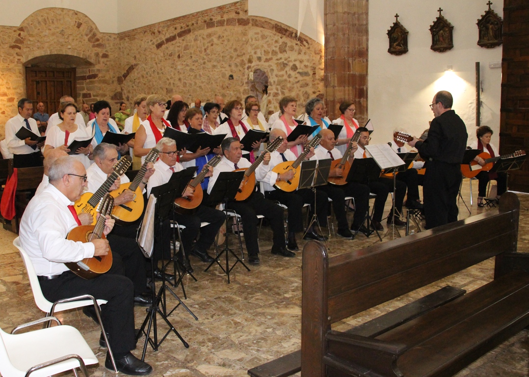 Foto Triduo Santiago coro - Triduo Santiago coro