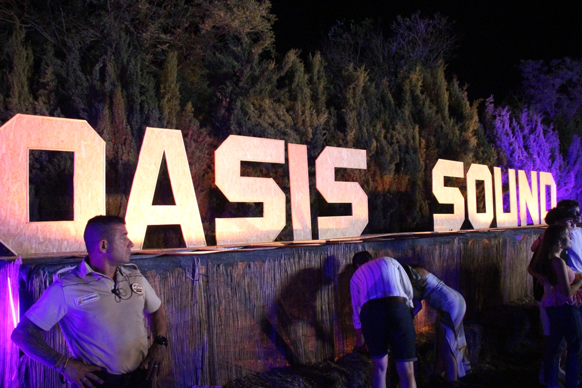 -Oasis