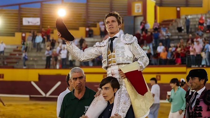 Borja-Jimenez-recibira-el-trofeo-al-triunfador-de-la-Feria-Taurina-2024