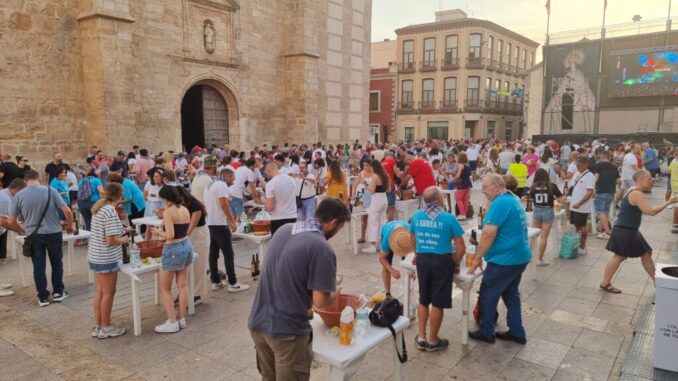 Mil-personas-asisten-al-XLVI-Concurso-Comarcal-de-Limona-de-las-Fiestas-del-Vino-de-Valdepenas