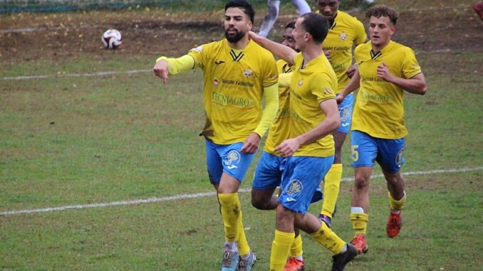 La-Solana-Valdeganga-5-0-Una-manita-para-seguir-creciendo