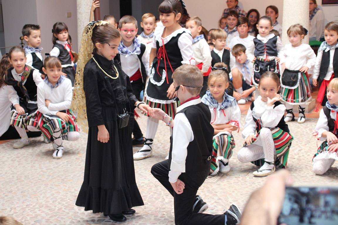 Foto J Escolares La rosa del azafrán - J Escolares La rosa del azafrán