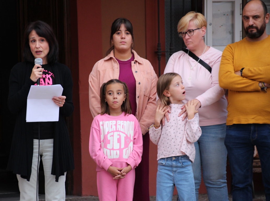 Foto Día Cáncer Mama Metastásico manifiesto - Día Cáncer Metastásico manifiesto