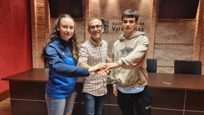 118-deportistas-de-Valdepenas-son-becados-por-sus-meritos-con-una-bolsa-de-15.000-euros