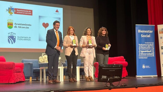 El-Ayuntamiento-de-Alcazar-de-San-Juan-recibe-un-premio-en-el-XXXI-Congreso-Nacional-de-Directores-y-Gerentes-en-Servicios-Sociales