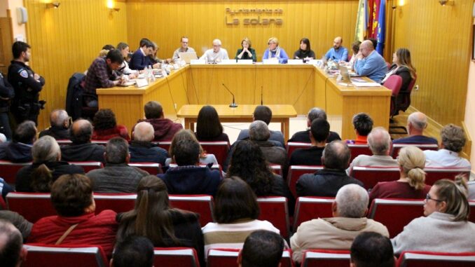 El-Pleno-aprueba-ceder-el-CNT-al-Legado-Bustillo.-Arrendatarios-de-tierras-rechazan-el-nuevo-reglamento