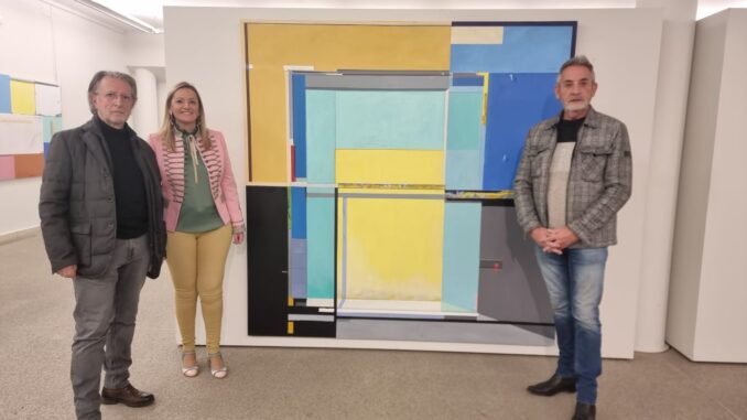 El-artista-Bernabe-Gilabert-cede-la-obra-‘Interior-al-Ayuntamiento-de-Valdepenas