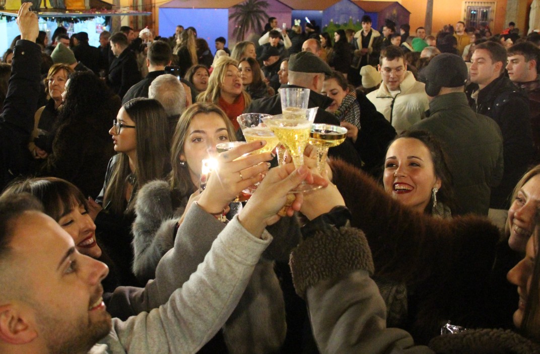 -Brindis por 2025