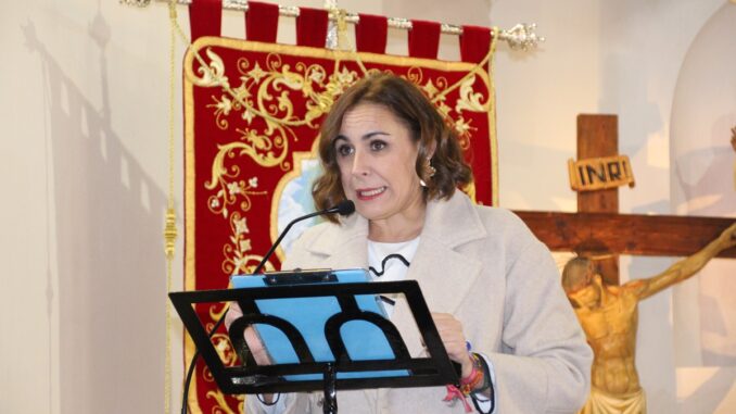 Gema-Rodriguez-narro-sus-vivencias-santenas-en-el-pregon-de-San-Sebastian