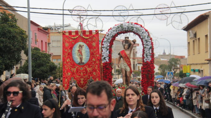 San-Sebastian-procesiona-por-las-calles-de-Alcazar-de-San-Juan-en-un-fin-de-semana-cargado-de-tradicion
