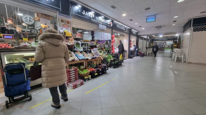 Locales-y-puestos-desde-47-euros-al-mes-nueva-oferta-de-Valcentro-para-comerciantes-y-emprendedores