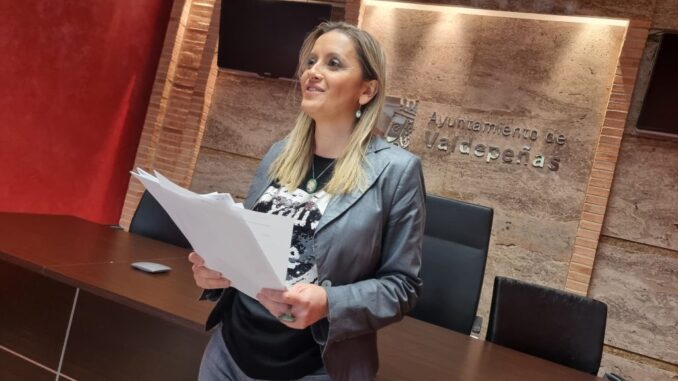 Valdepenas-refuerza-su-compromiso-social-en-los-presupuestos-municipales-de-2025