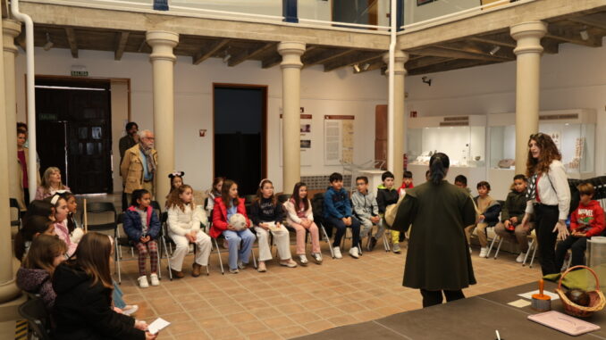 El-alumnado-de-3o-y-4o-de-Primaria-de-Alcazar-participa-en-una-nueva-edicion-de-la-actividad-El-Quijote-en-la-Calle-centrada-en-la-figura-de-Sancho-Panza