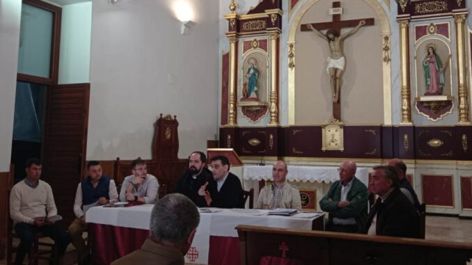 La-Hermandad-del-Sepulcro-presenta-sus-cuentas-y-ultima-el-Santo-Entierro