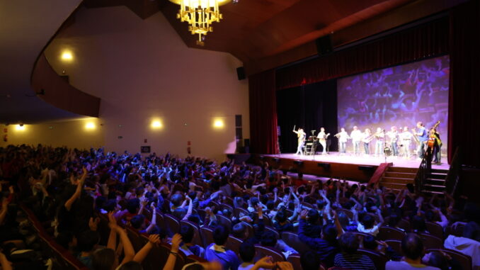 El-Teatro-Emilio-Gavira-acoge-la-primera-sesion-de-los-Conciertos-Didacticos-organizados-por-el-Conservatorio-Profesional-de-Musica-Alcazar-Criptana