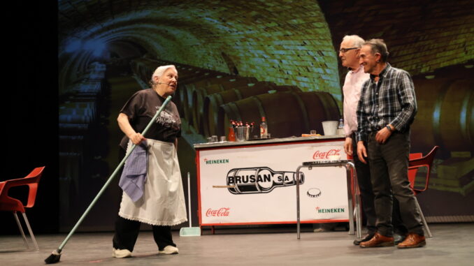 El-grupo-de-teatro-de-la-Asociacion-Aldonza-Corazon-de-La-Mancha-se-estrena-con-una-comedia-solidaria-a-beneficio-de-los-afectados-por-la-DANA
