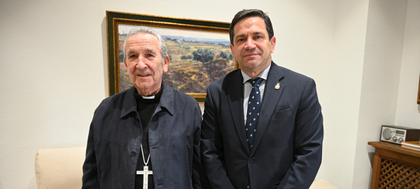 El-presidente-de-la-Diputacion-da-la-bienvenida-y-felicita-al-nuevo-obispo-de-Ciudad-Real-Abilio-Martinez-Varea-y-reconoce-la-labor-pastoral-de-su-predecesor-Gerardo-Melgar