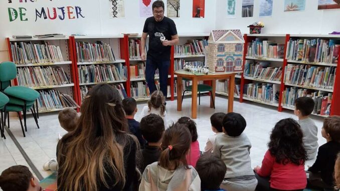 La-Biblioteca-Publica-Municipal-de-Valdepenas-ofrece-un-verano-de-cuentos